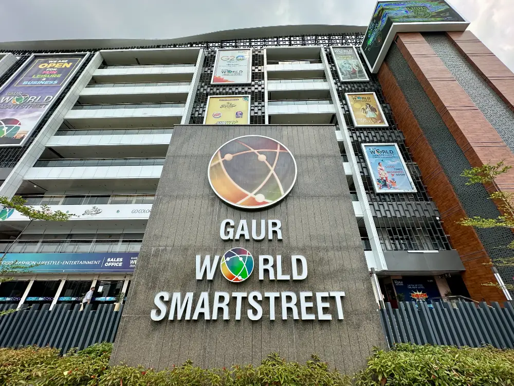 Gaur-world-smart-street-bopin-bop-reality